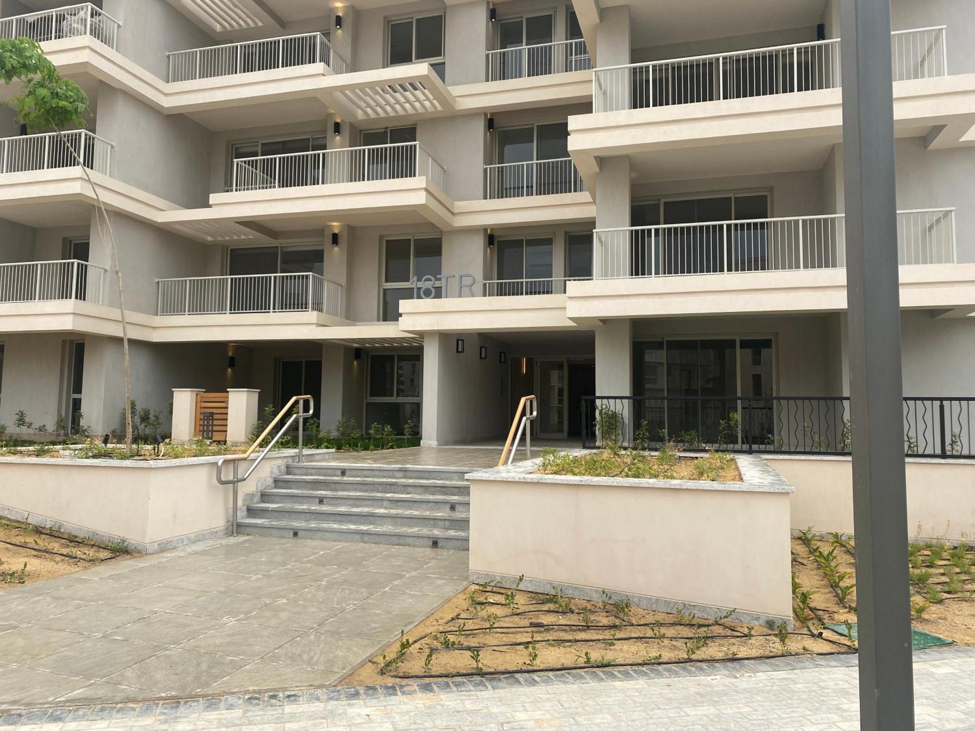 Apartament Marassi Marina West *